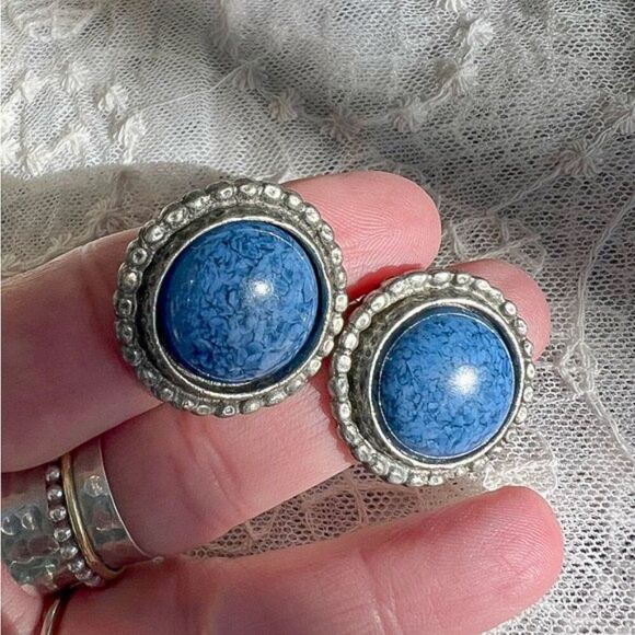 Vintage Denim Lapis Clip Button Earrings - Picture 7 of 10